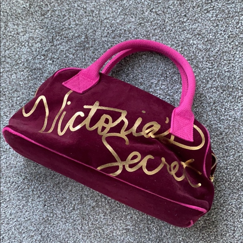 NEW! VS | pink purse